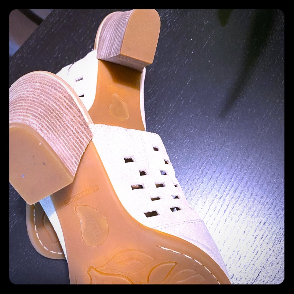 BORN Sandals